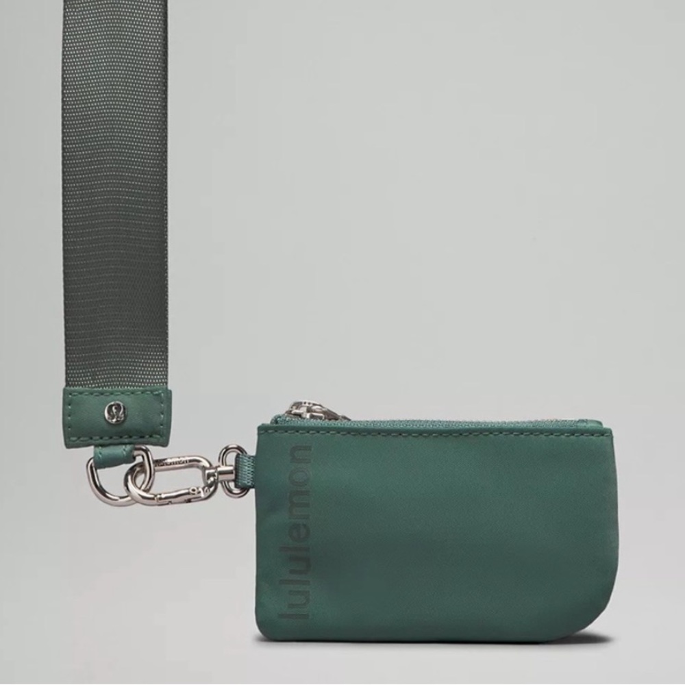 New Lululemon Dual Pouch Wristlet - Picture 7 of 16